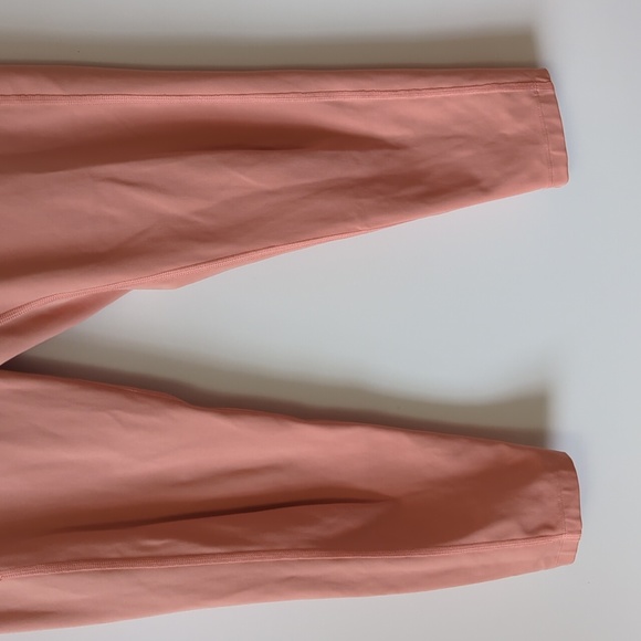 GIRLFRIEND COLLECTIVE High Rise Compressive Leggings in Primrose - Size Medium - Picture 4 of 10